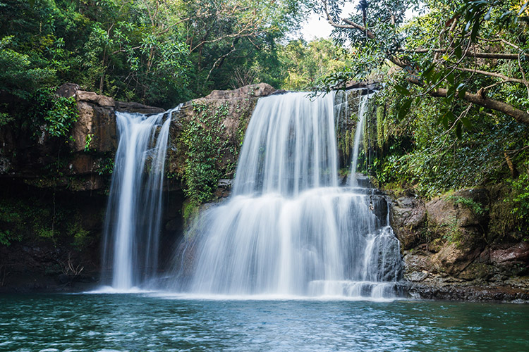 Travelling to Klong Chao Waterfall