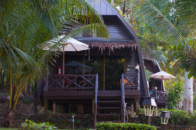 BALI HOUSE